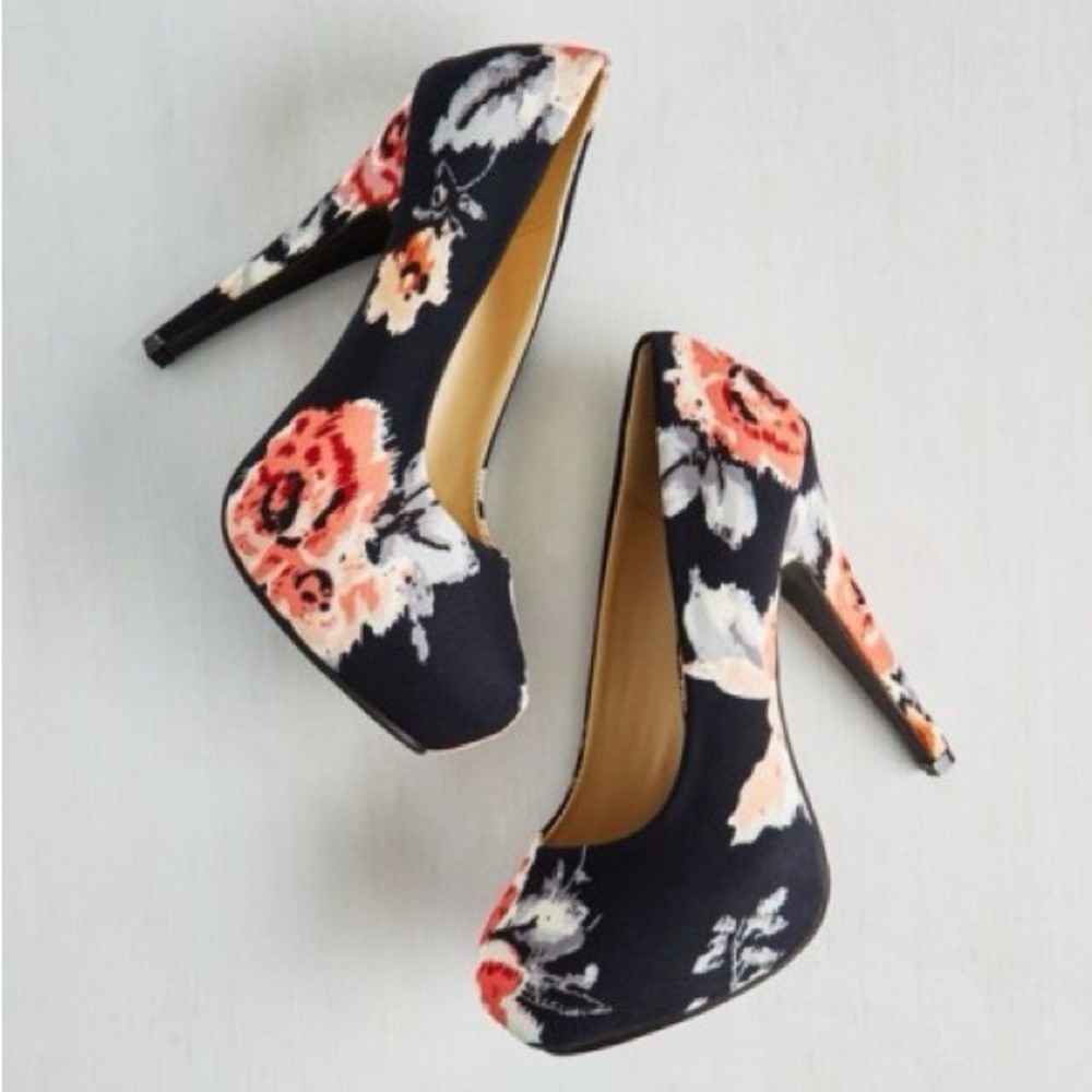 Top Moda 5" pumps‎ - Picture 2 of 5